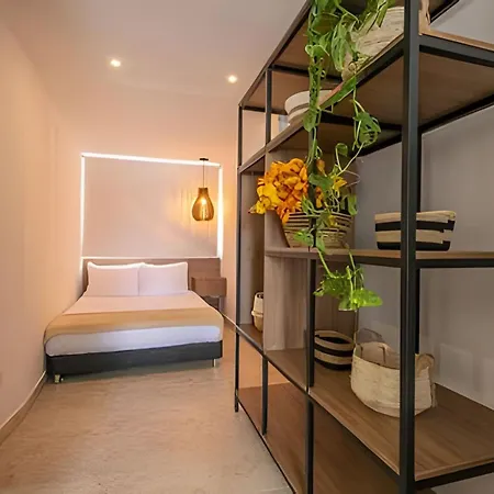 Laurdhomes Laguito Loft , Hot Ware, 1bath *