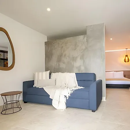 Apartamento Laurdhomes Laguito Loft , Hot Ware, 1bath