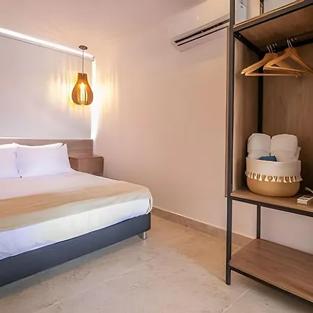 Laurdhomes Laguito Loft , Hot Ware, 1bath Apartamento Cartagena